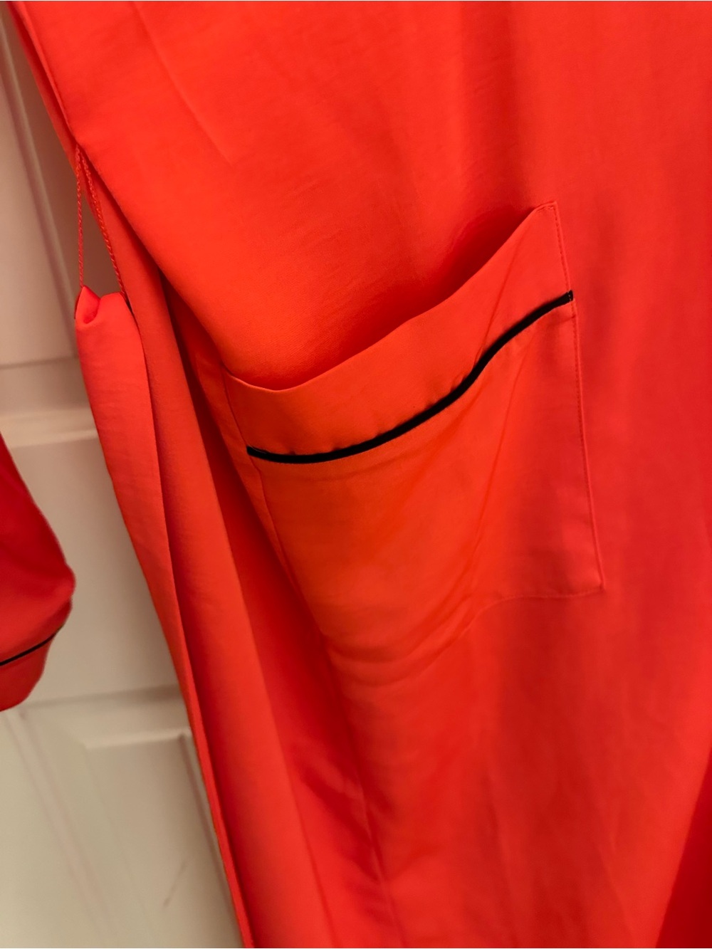 Red Fabletics Eco Satin Robe - Picture 4 of 7